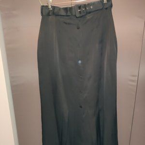 CLASSIC CHAUS COLUM SKIRT